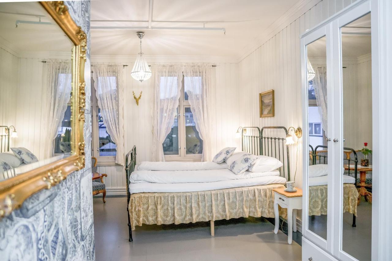 Gloppen Hotell - By Classic Norway Hotels Sandane Extérieur photo