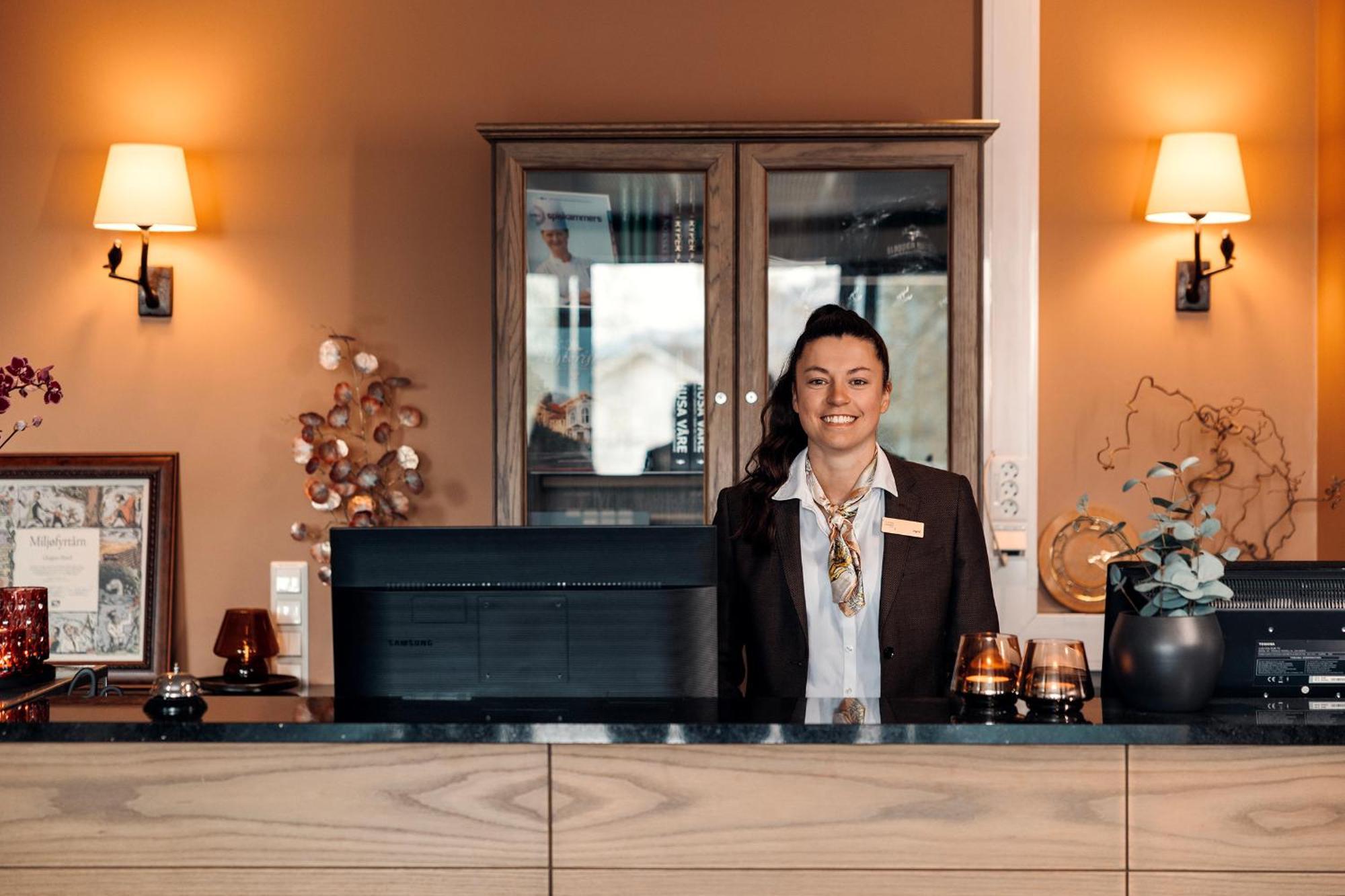 Gloppen Hotell - By Classic Norway Hotels Sandane Extérieur photo